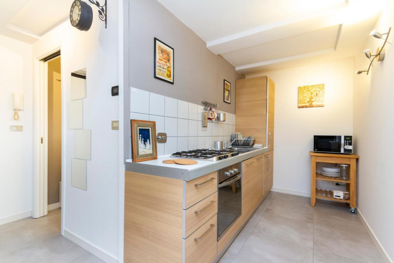 Loft - L'Isola Che Non C'E. Apartment Turin Bagian luar foto
